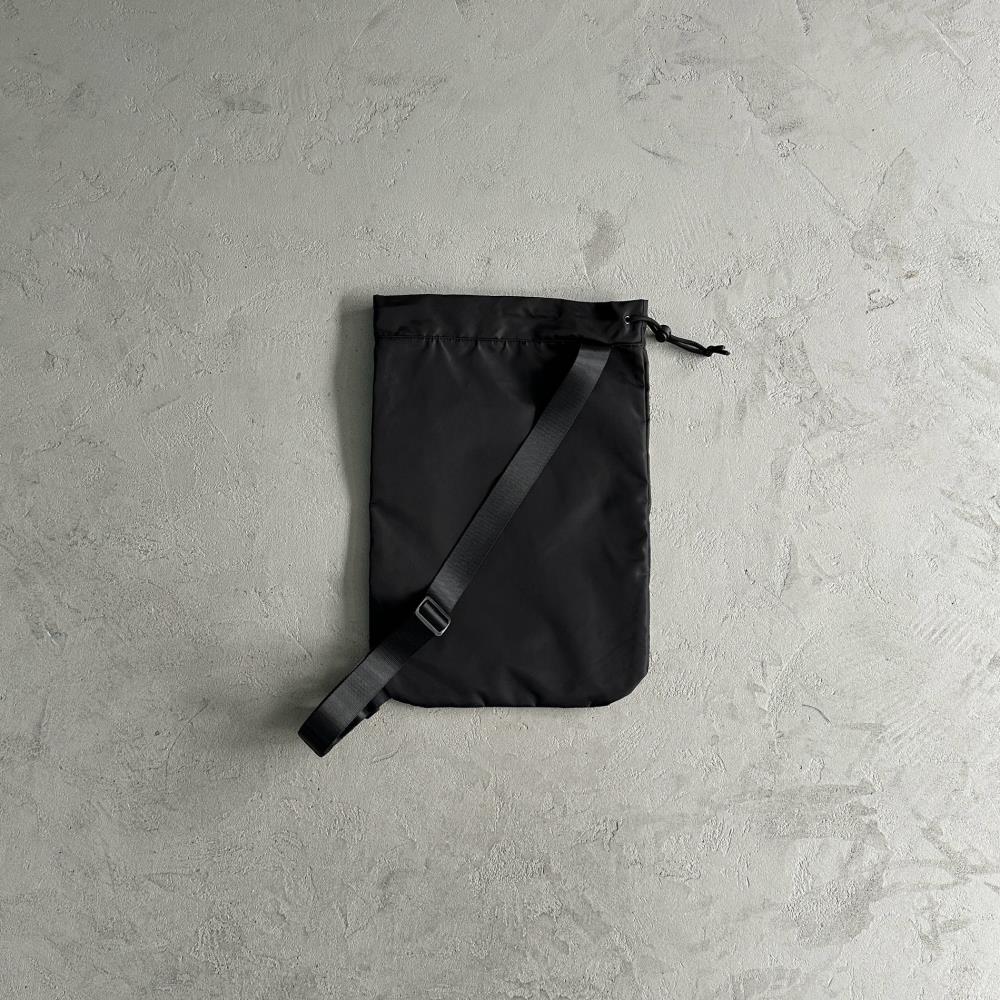 drawstring bag-black