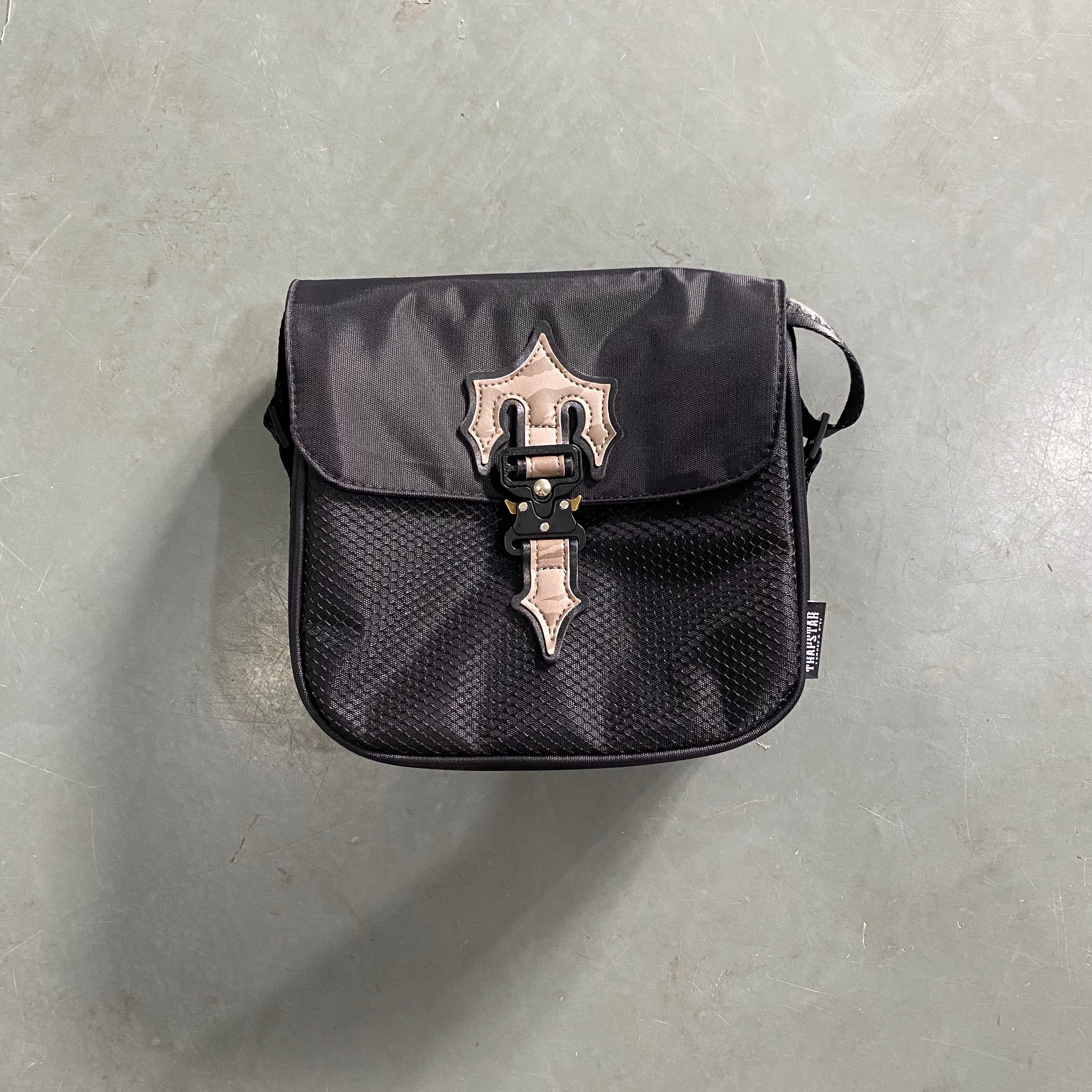 1.0 Bag -Black/Tiger camo