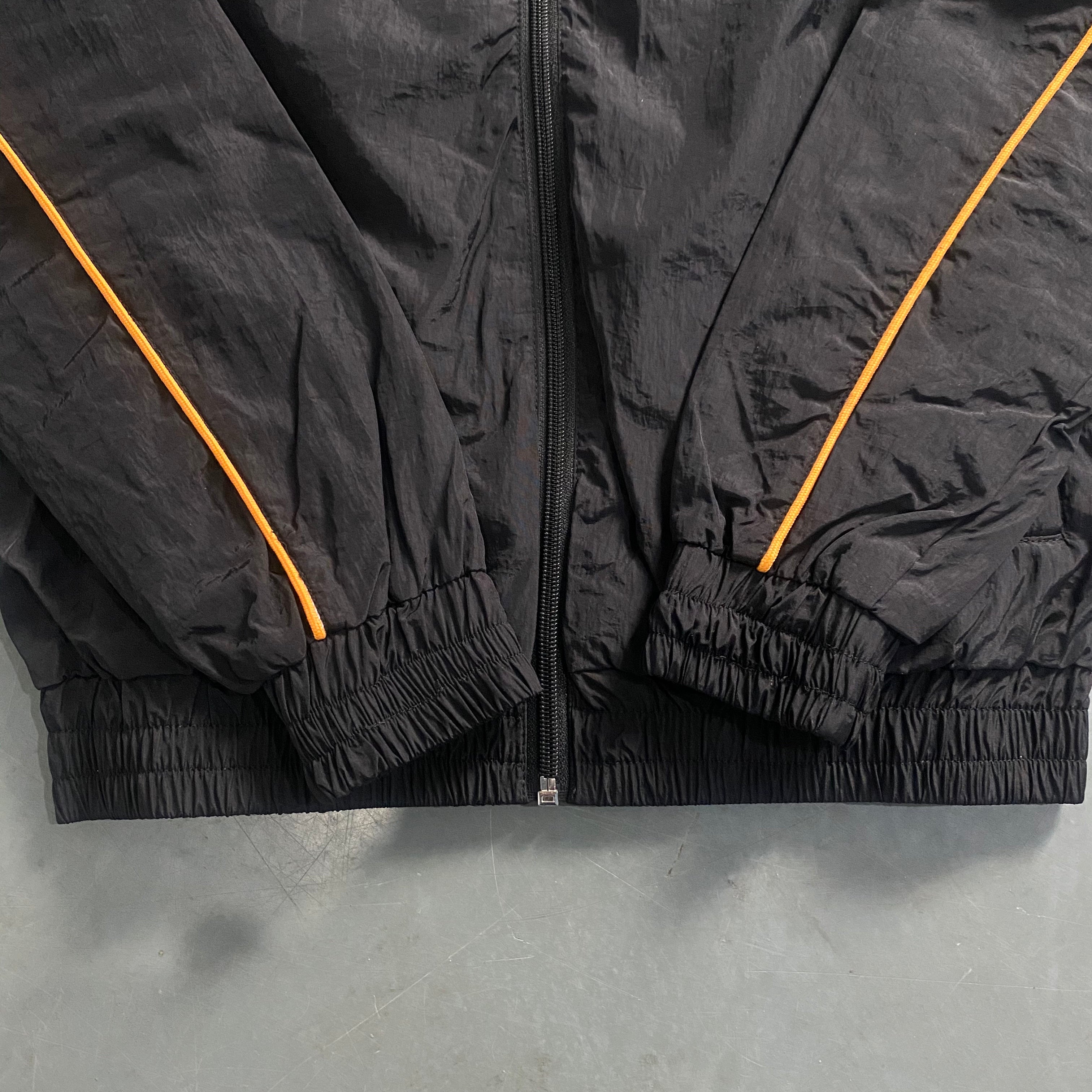 arch panel shellsuit