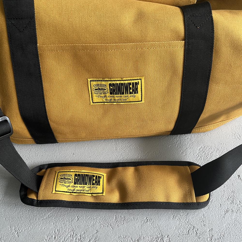 Alcatraz Duffle-Yellow