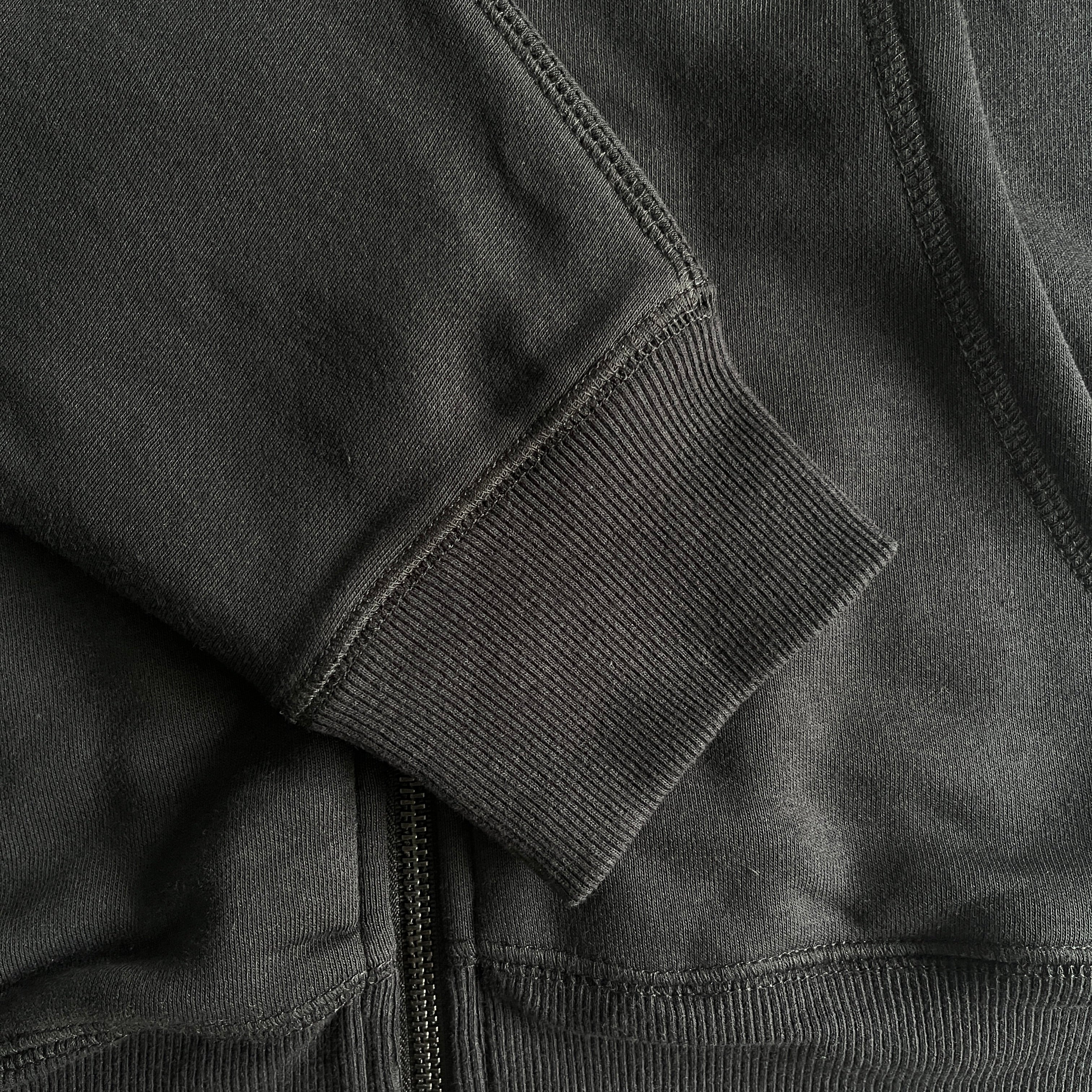 SCRIP ZIP-THOUGH HOODIE TRACKSUIT-BLACK /ZINFANDEL