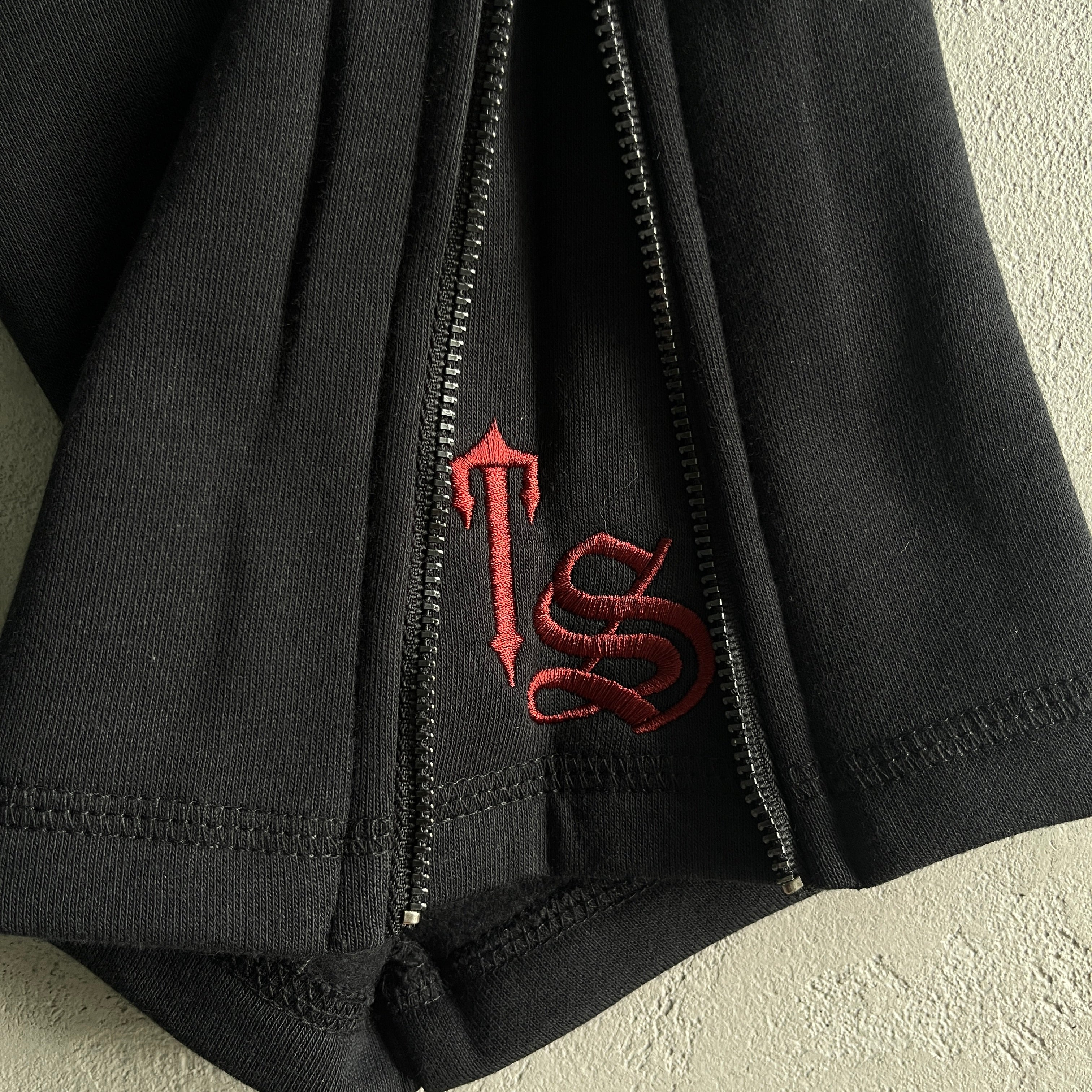 SCRIP ZIP-THOUGH HOODIE TRACKSUIT-BLACK /ZINFANDEL