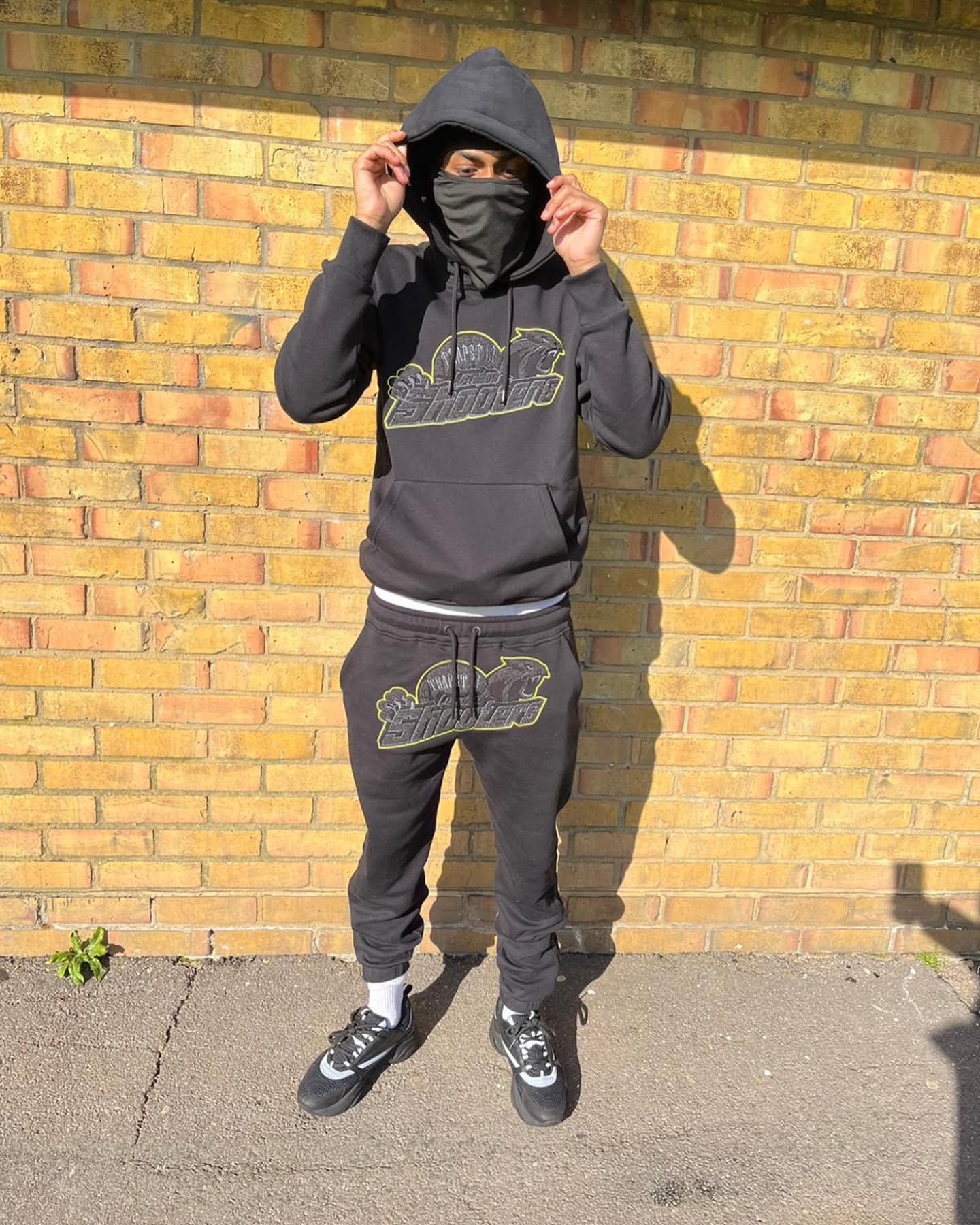 SHOOTERS HOODED TRACKSUIT - BLACKLIME