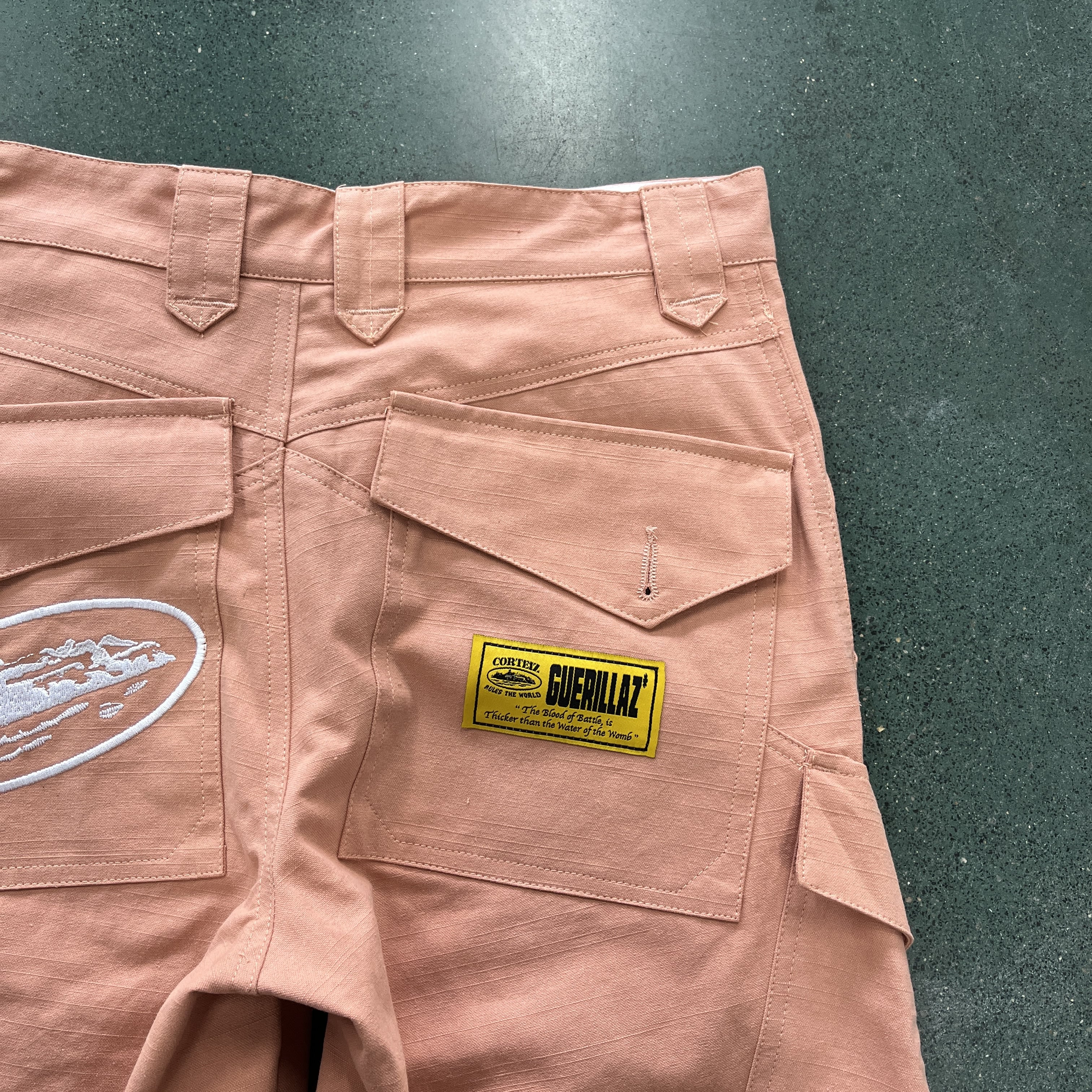 Slant pocket Pink Bottoms