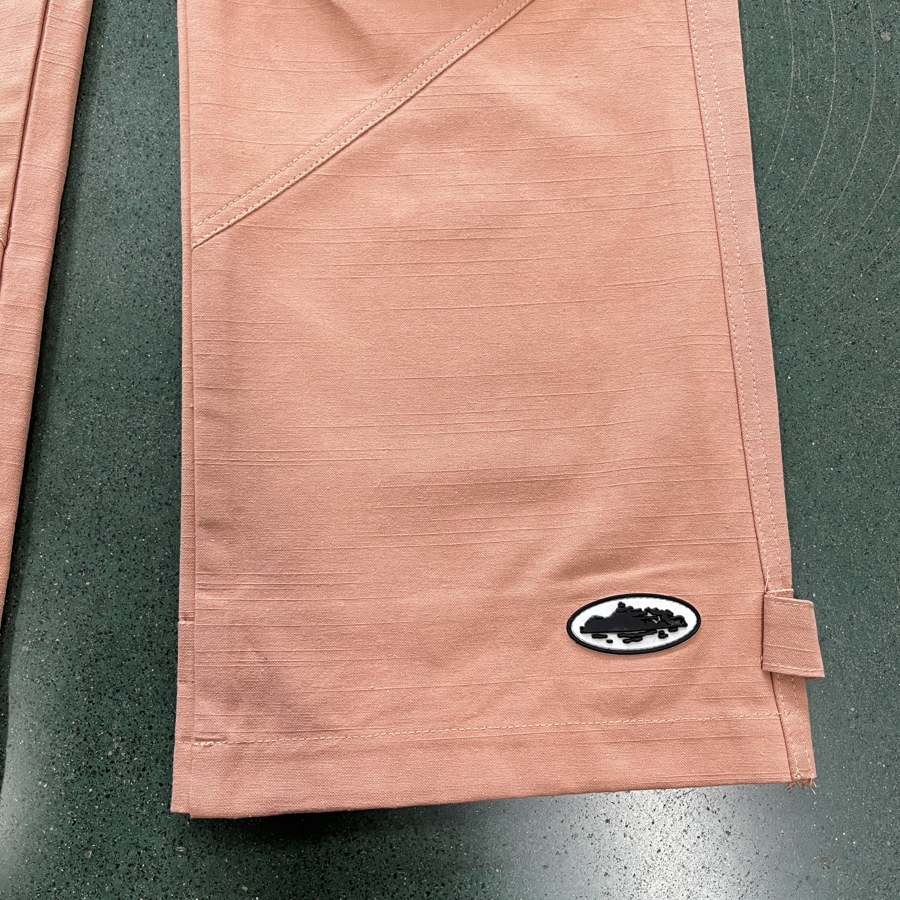 Slant pocket Pink Bottoms