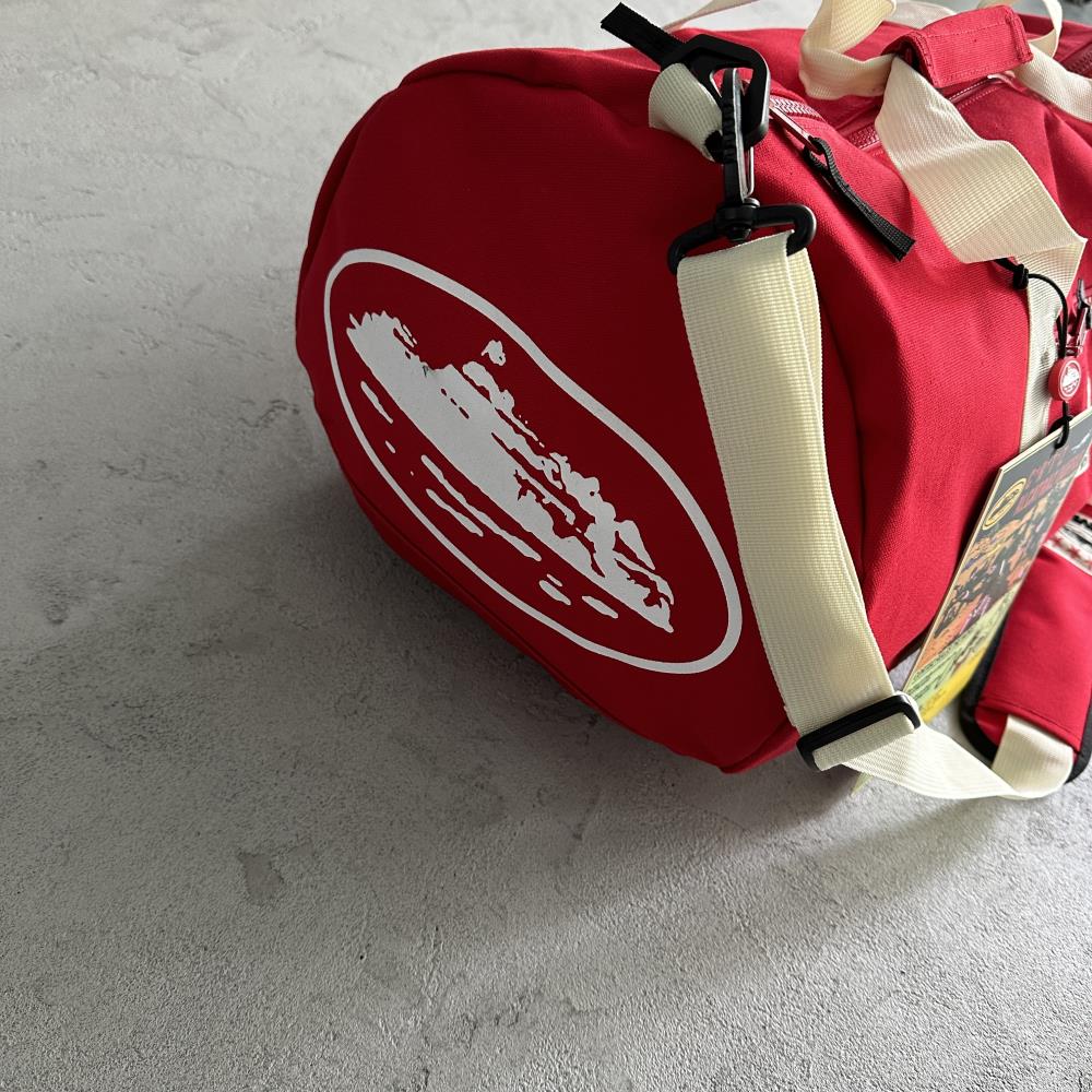 HMP Alcatraz Duffle-red