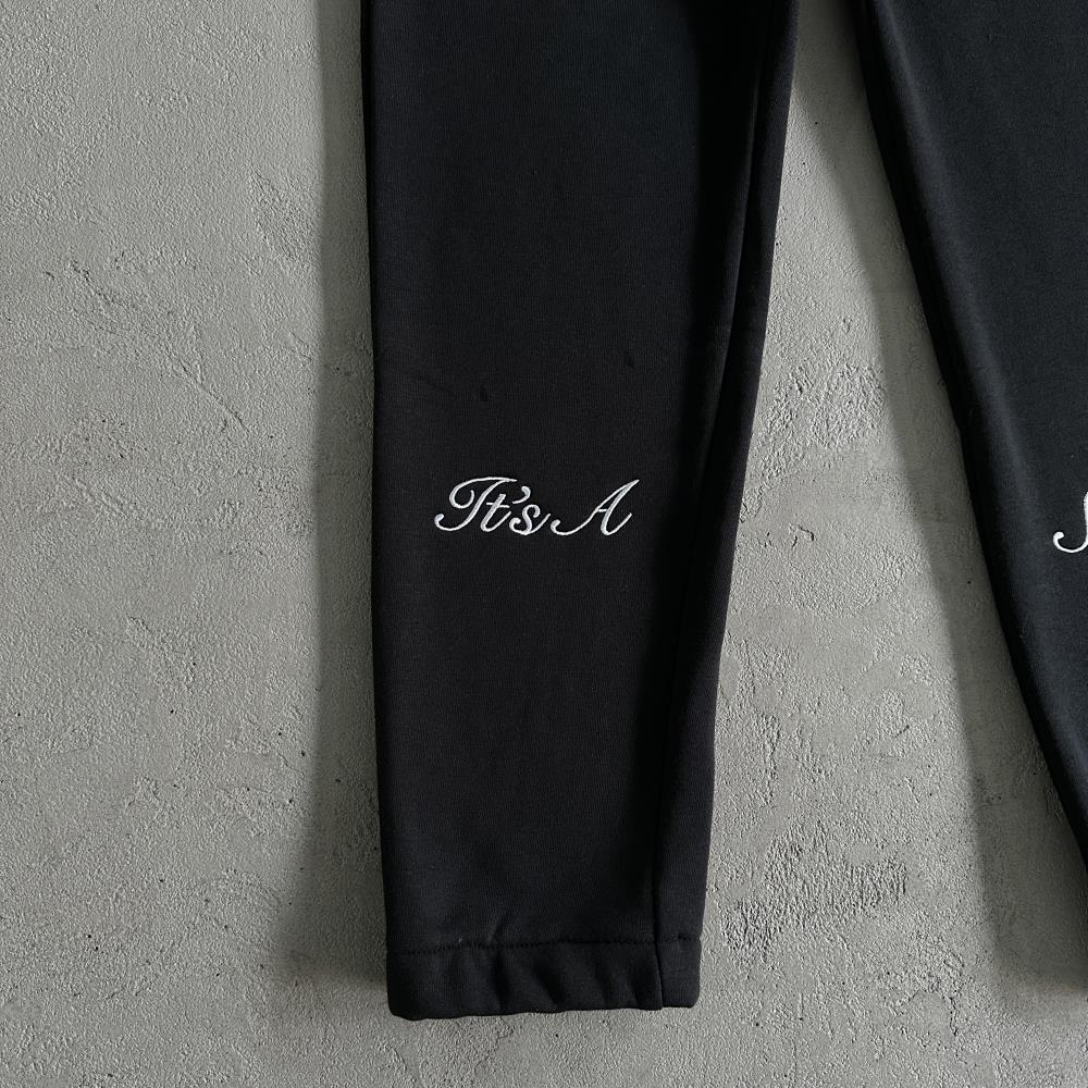 its a secret tracksuit-black