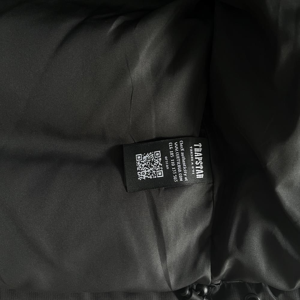 decoded 2022 hooded puffer-blackout edition